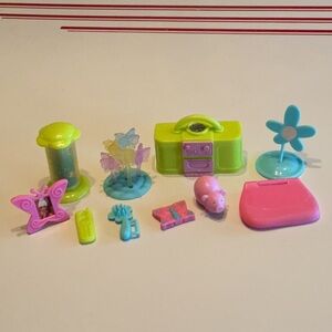 Barbie So Much Stuff Trendy Touches